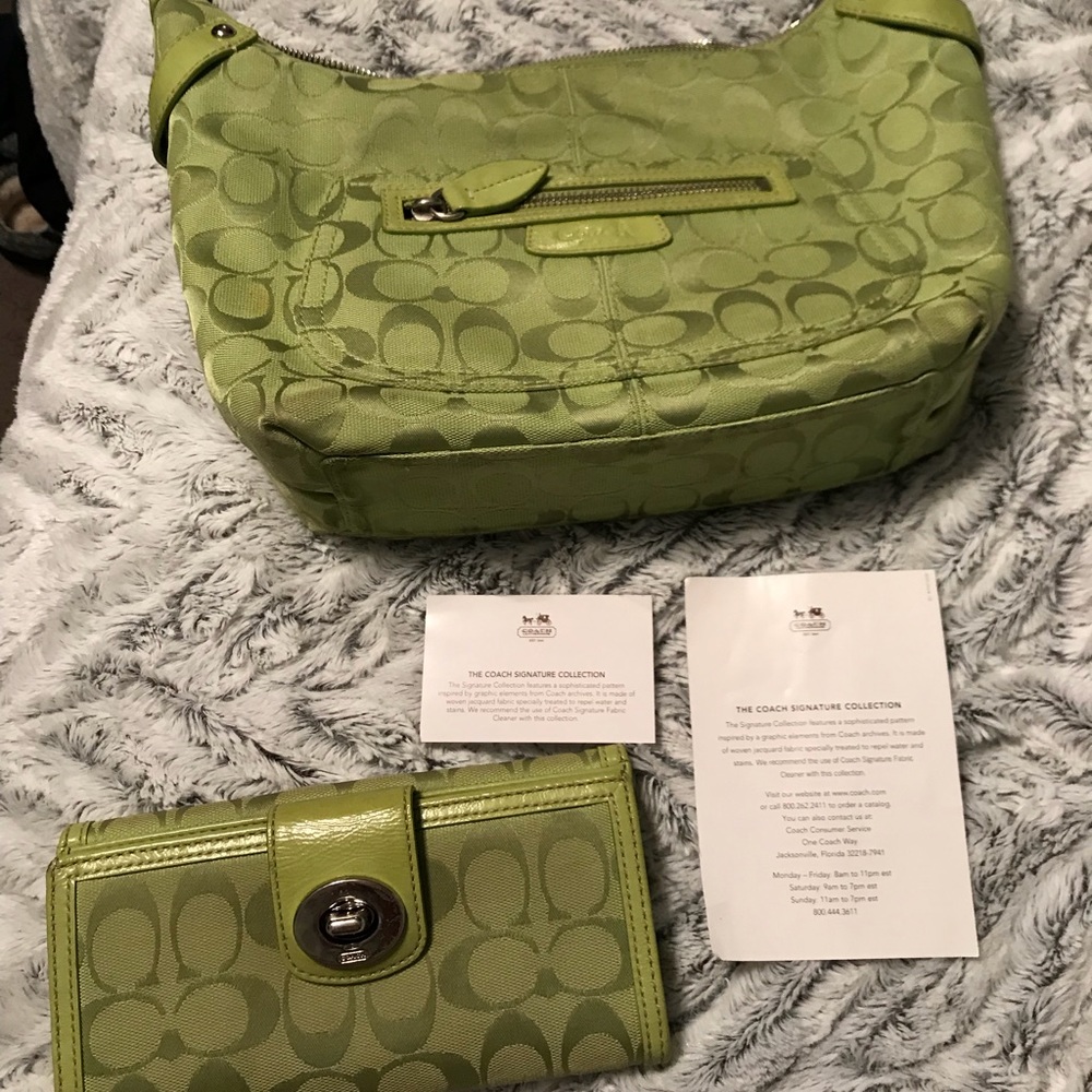 Coach purse and wallet